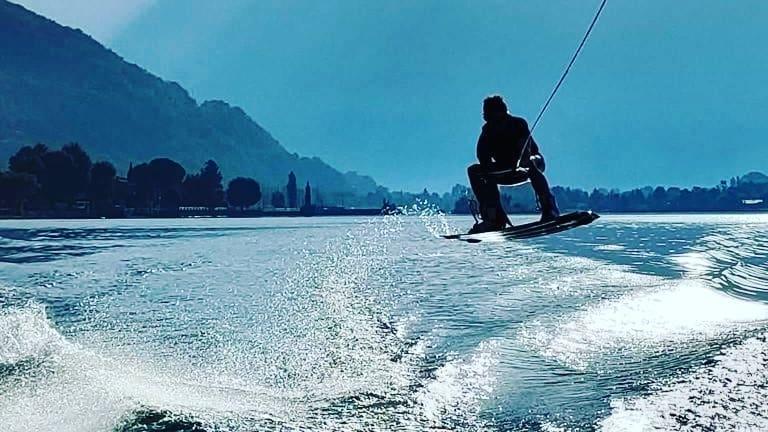 Wakeboarden am Comer See